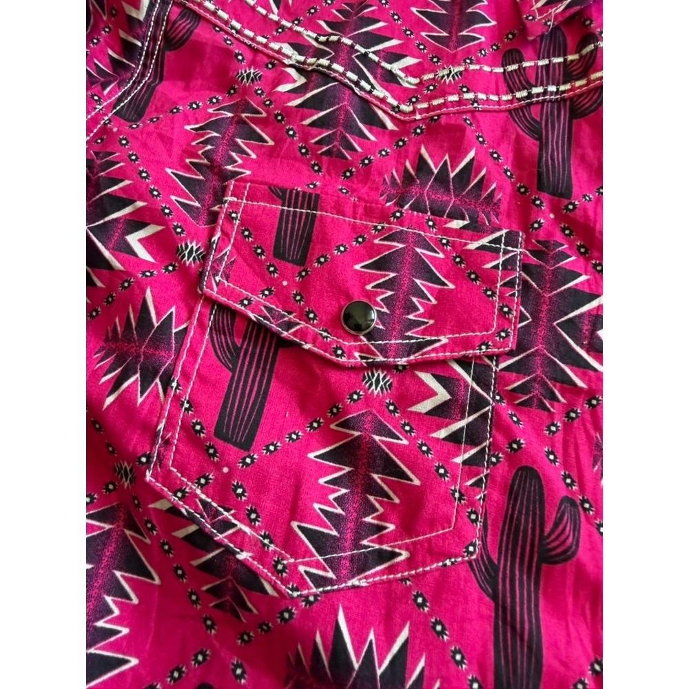 Cowgirl Hardware Womens Berry Pink Aztec Saguaro Cactus Western Snap Shirt M NEW - Picture 3 of 7